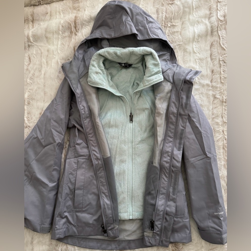 The North Face Osolita 2.0
TriClimate® Waterproof 3 in-1 Jacket